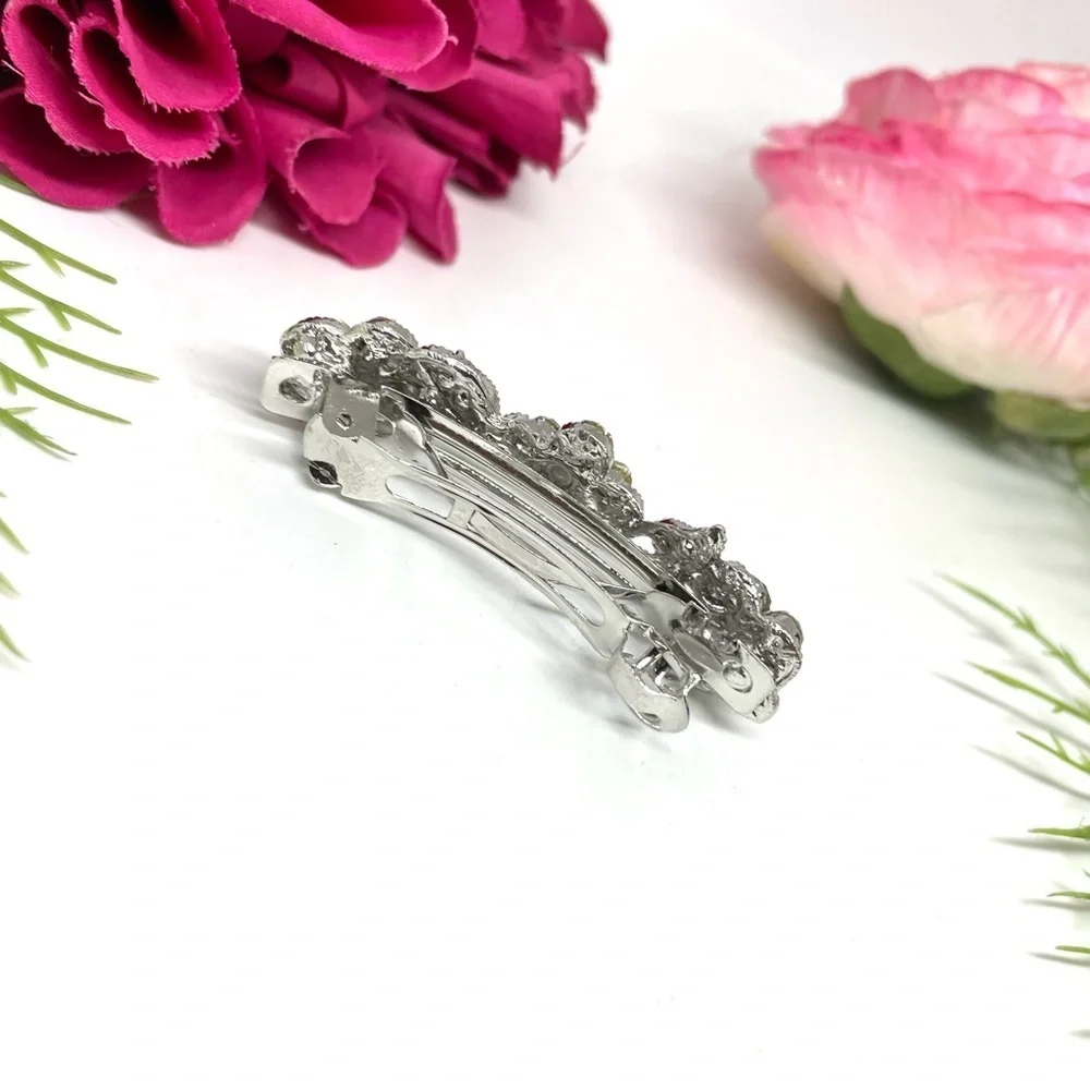 NEW⚜️Hair Clip With Aurora Borealis Crystal Flower Blossoms